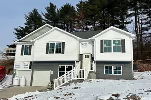 9 Country Club Rd, Ashland, PA 17921 - Photo 1