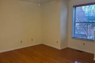 1303 Country Club Dr, Hazleton, PA 18202 - Photo 8