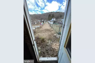 322 W Main Street, Girardville, PA 17935 - Photo 6