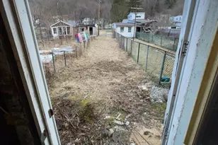 322 W Main St, Girardville, PA 17935 - Photo 6