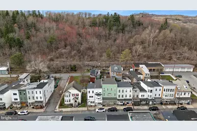 329 W Centre Street, Mahanoy City, PA 17948 - Photo 4