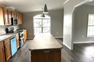 1015 W Race St, Pottsville, PA 17901 - Photo 8