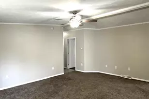 1015 W Race St, Pottsville, PA 17901 - Photo 4