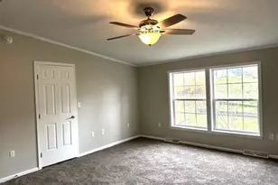 1015 W Race St, Pottsville, PA 17901 - Photo 12