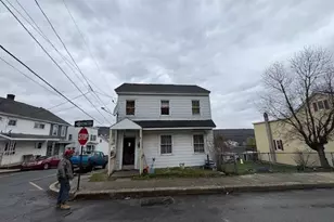 175 Orwigsburg St, Tamaqua, PA 18252 - Photo 1