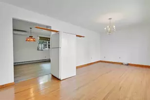 22 W Cherry St, Shenandoah, PA 17976 - Photo 6