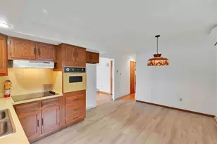 22 W Cherry St, Shenandoah, PA 17976 - Photo 12