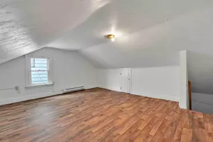 241 Peacock St, Pottsville, PA 17901 - Photo 14