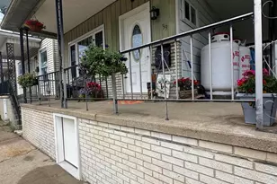 39 W Grand Ave, Tower City, PA 17980 - Photo 2