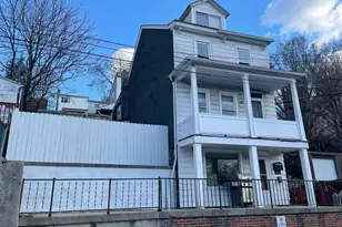 251 S Spruce St, Minersville, PA 17954 - Photo 2