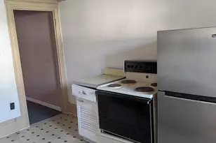 212 W Market St, Pottsville, PA 17901 - Photo 12