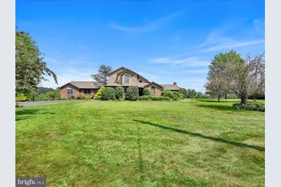 672 Schuylkill Mountain Road, Schuylkill Haven, PA 17972 - Photo 2