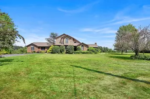 672 Schuylkill Mountain Rd, Schuylkill Haven, PA 17972 - Photo 2