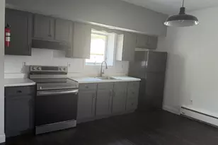 132 E Main St, Girardville, PA 17935 - Photo 4