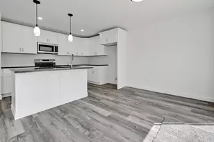 220 W High St, Frackville, PA 17931 - Photo 10