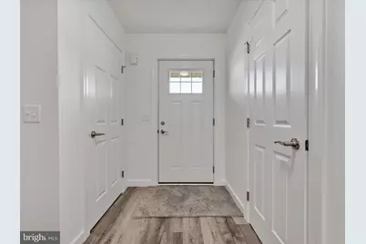 220 W High Street, Frackville, PA 17931 - Photo 6