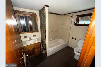 180 Buck Mountain Road, Barnesville, PA 18214 - Photo 14