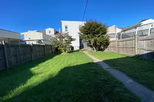 24 N Berne St, Schuylkill Haven, PA 17972 - Photo 4