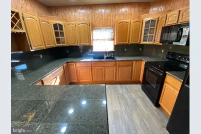 24 N Berne Street, Schuylkill Haven, PA 17972 - Photo 6