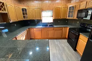 24 N Berne St, Schuylkill Haven, PA 17972 - Photo 6