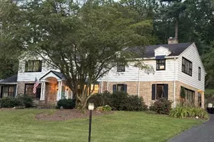 1621 Howard Ave, Pottsville, PA 17901 - Photo 12