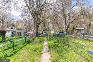 57 E Pottsville St, Pine Grove, PA 17963 - Photo 6