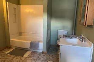 413 E Union St, Tamaqua, PA 18252 - Photo 16