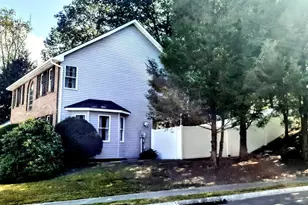 25 Tall Oaks Dr, Pottsville, PA 17901 - Photo 4