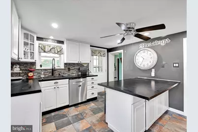 247 Meadow Drive, Auburn, PA 17922 - Photo 14