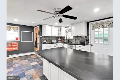 247 Meadow Drive, Auburn, PA 17922 - Photo 12