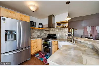 220 California Avenue, Shenandoah, PA 17976 - Photo 18