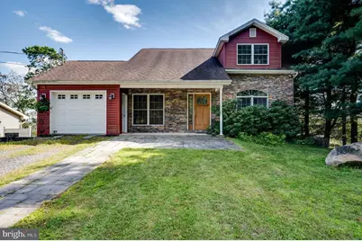 220 California Avenue, Shenandoah, PA 17976 - Photo 1