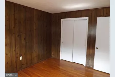 211 E Bacon Street, Pottsville, PA 17901 - Photo 22