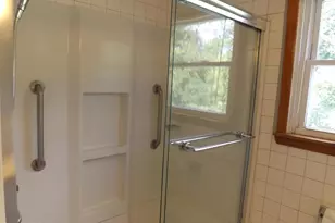 211 E Bacon St, Pottsville, PA 17901 - Photo 16