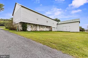 1114 Deturksville Rd, Pine Grove, PA 17963 - Photo 48