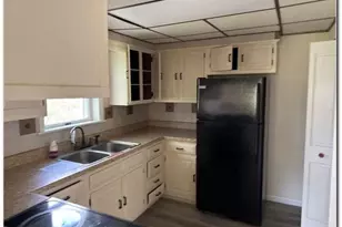 220 W Church St, Orwigsburg, PA 17961 - Photo 10