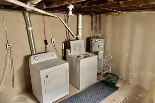 104 S 4th St, Frackville, PA 17931 - Photo 26