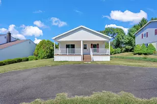 307 Wilson Ave, Port Carbon, PA 17965 - Photo 2