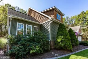 248 Country Club Dr, Hazleton, PA 18202 - Photo 4