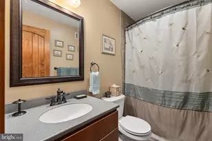 248 Country Club Dr, Hazleton, PA 18202 - Photo 48