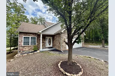 231 Country Club Drive, Hazleton, PA 18202 - Photo 6