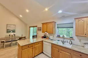 231 Country Club Dr, Hazleton, PA 18202 - Photo 28