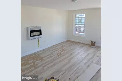 101 S 2nd Street, Saint Clair, PA 17970 - Photo 6