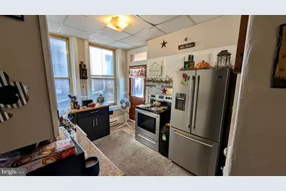 242 E Mauch Chunk Street, Tamaqua, PA 18252 - Photo 6