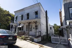 21 Park St, Pottsville, PA 17901 - Photo 2