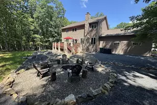 55 Conyngham Dr, Hazleton, PA 18202 - Photo 2