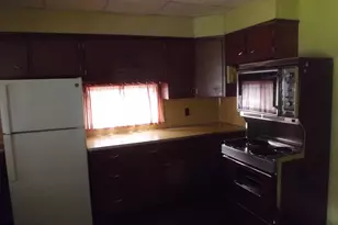 233 S South St, Minersville, PA 17954 - Photo 20