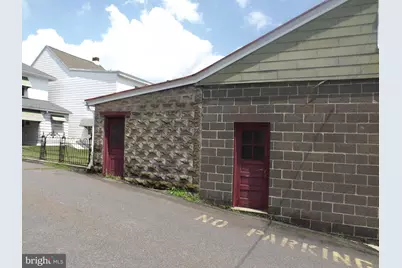 233 S South Street, Minersville, PA 17954 - Photo 36