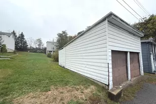 446 Biddle St, Tamaqua, PA 18252 - Photo 4