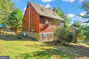 60 S South St, Lavelle, PA 17943 - Photo 6